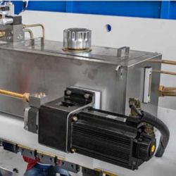 4 Гидравлический листогибочный пресс BR-press WAD