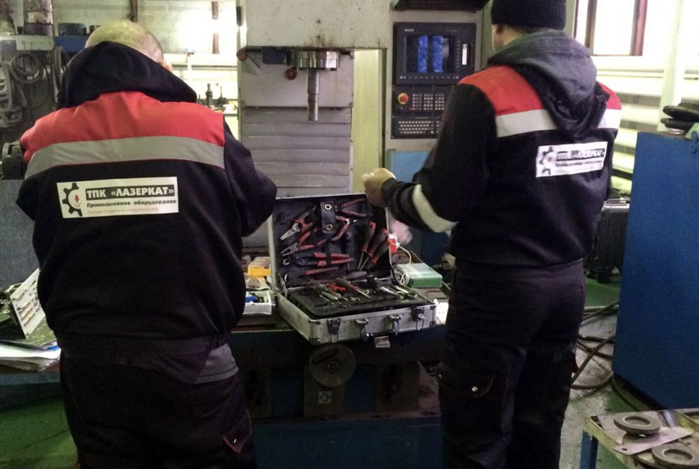 Станок для лазерной резки металла BR-LC 3015 3000W с труборезом