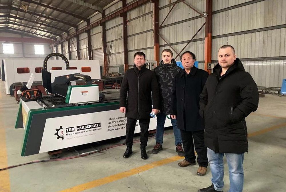 Станок для лазерной резки металла BR-LC 3015 3000W с труборезом